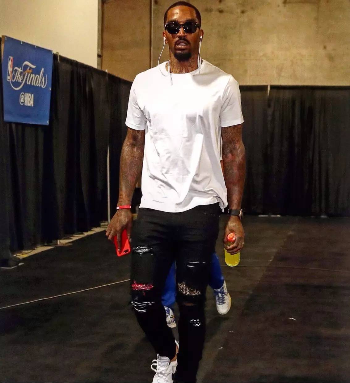 隋维杰：不愿让别的球队在我们的主场夺冠，但还是恭喜海港（隋维杰：主场不想看对手捧杯，但仍向海港送上祝贺）