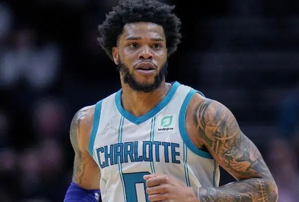 白宫官员：给川普颁和平奖是FIFA的提议；球迷应合法赴美观赛（白宫官员称FIFA曾提议授予特朗普和平奖；呼吁球迷依法赴美观赛）