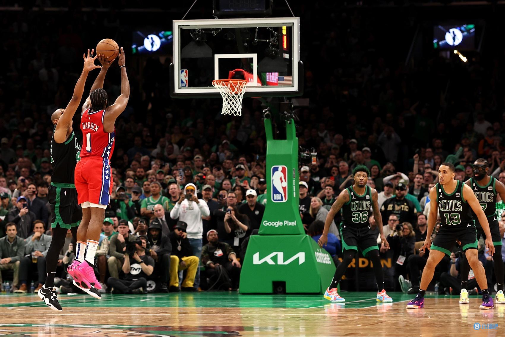 2026世界杯完整赛程出炉，球员们不得不接受酷暑考验（2026世界杯全赛程揭晓，球员将直面酷暑挑战）