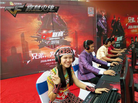 并附带一年 并附带一年